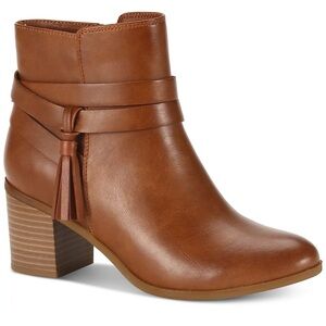 Style & Co. Tan Ankle Booties with Tassel Detail Size 9.5